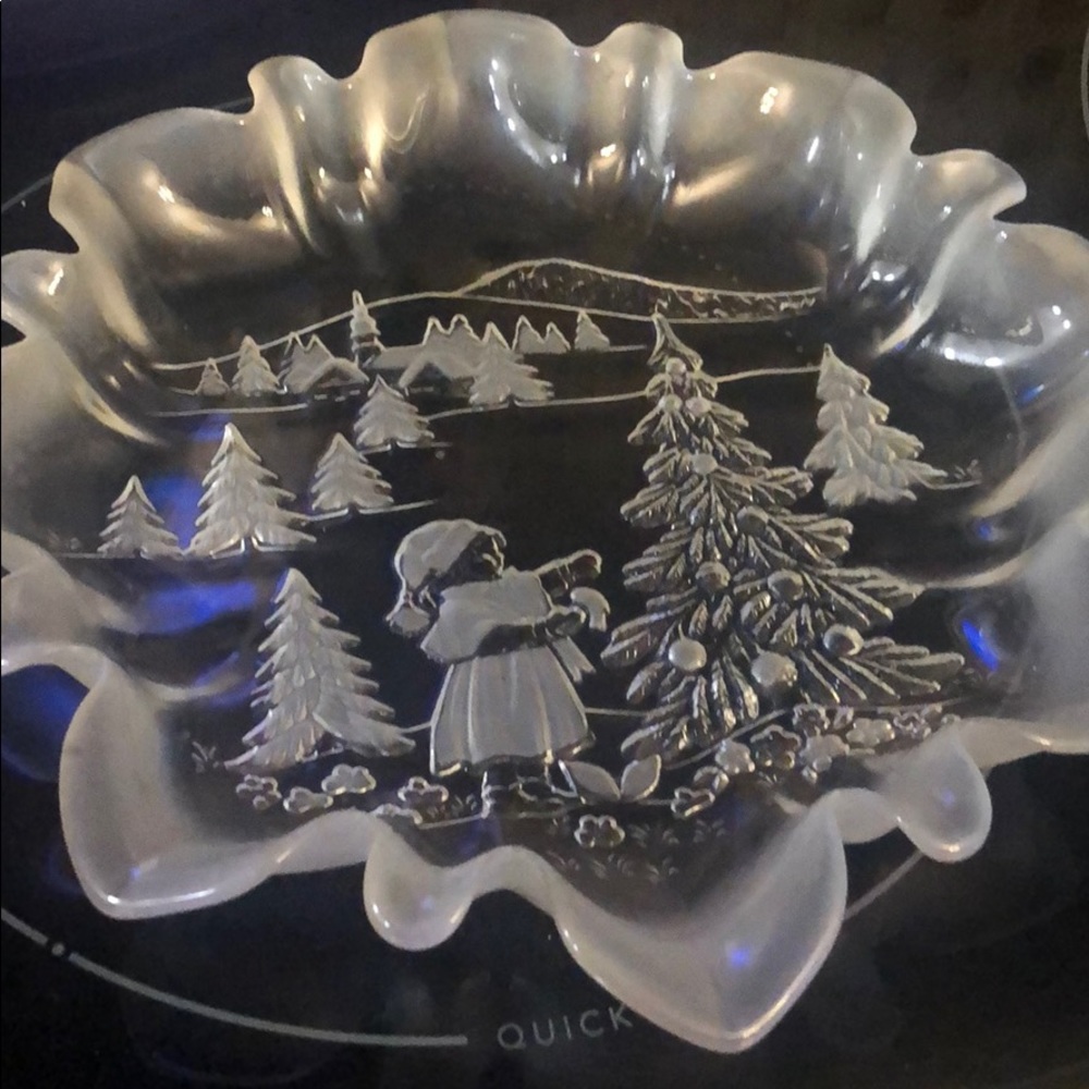 Small sized Holiday serving dish with holiday scene etched on glass